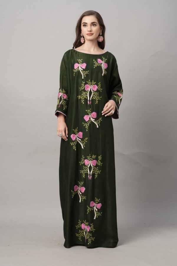 Embroidered Rosy Bow Jalabiya